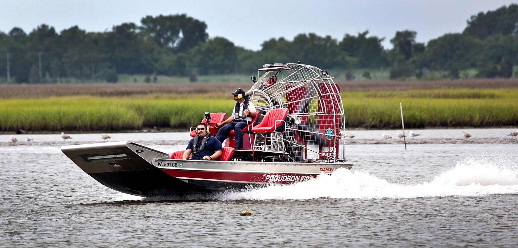 Air boat